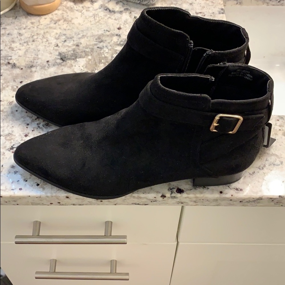 Women’s black booties -  sz 10